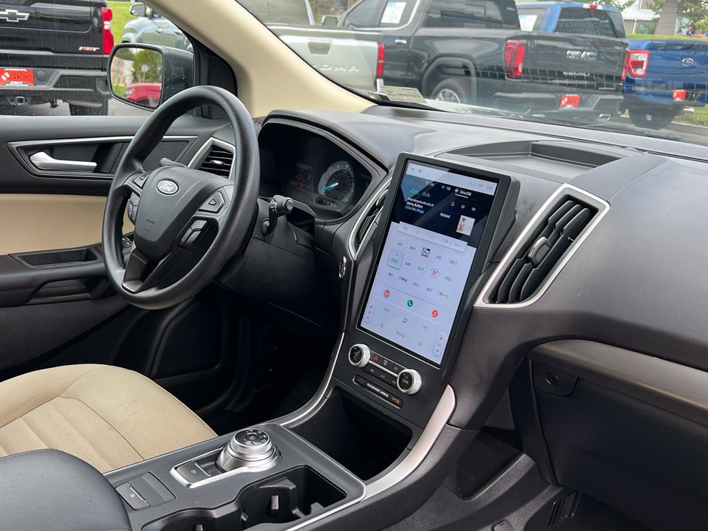 Used 2022 Ford Edge SE AWD/4WD image 18