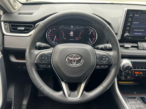 Used 2019 Toyota RAV4 Limited w/ Advanced Technology Package AWD/4WD image 23