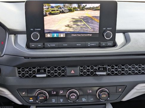 Used 2023 Honda Accord EX image 13