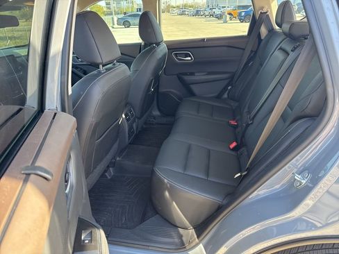 Used 2021 Nissan Rogue SL image 10