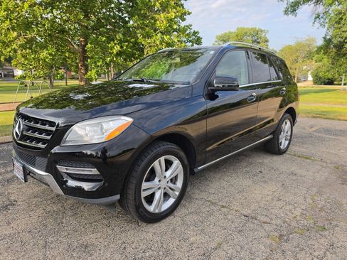 Used 2013 Mercedes-Benz ML 350 4MATIC image 2