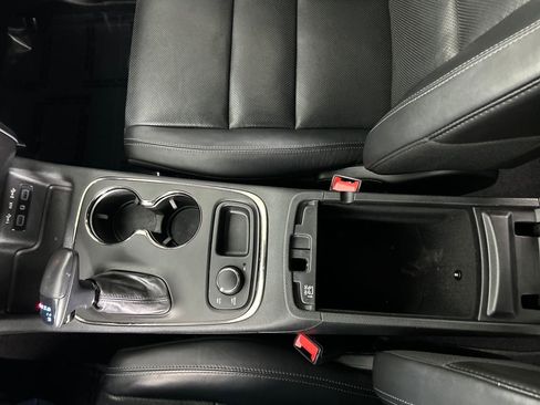 Used 2020 Dodge Durango R/T w/ Technology Group image 14