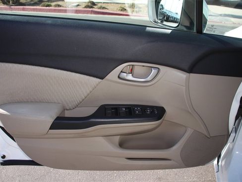 Used 2015 Honda Civic SE image 20