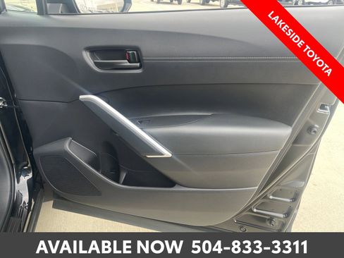 Used 2025 Toyota Corolla Cross AWD Hybrid image 17