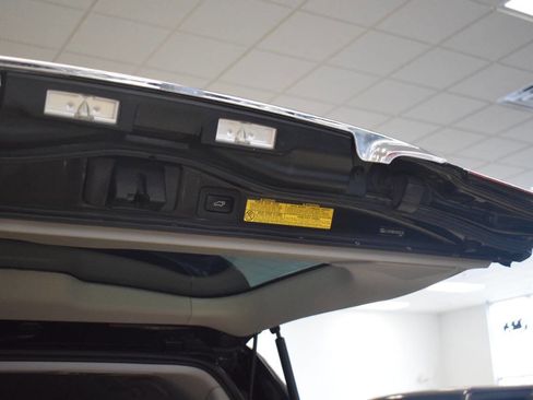 Used 2008 Lexus LX 570 4WD image 25