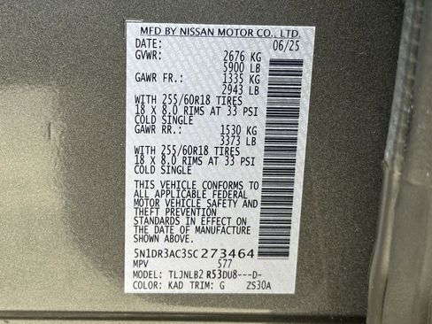 Used 2025 Nissan Pathfinder S AWD/4WD image 15