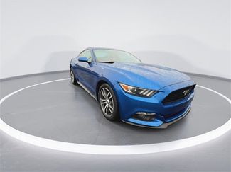 Used 2017 Ford Mustang Coupe video 2