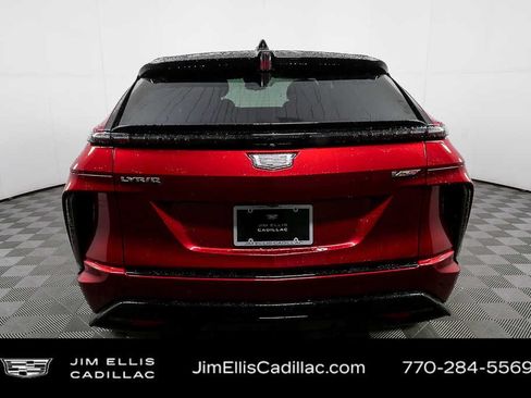 Used 2026 Cadillac Lyriq V AWD/4WD image 30
