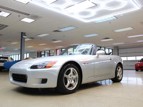 Used 2002 Honda S2000 image 27