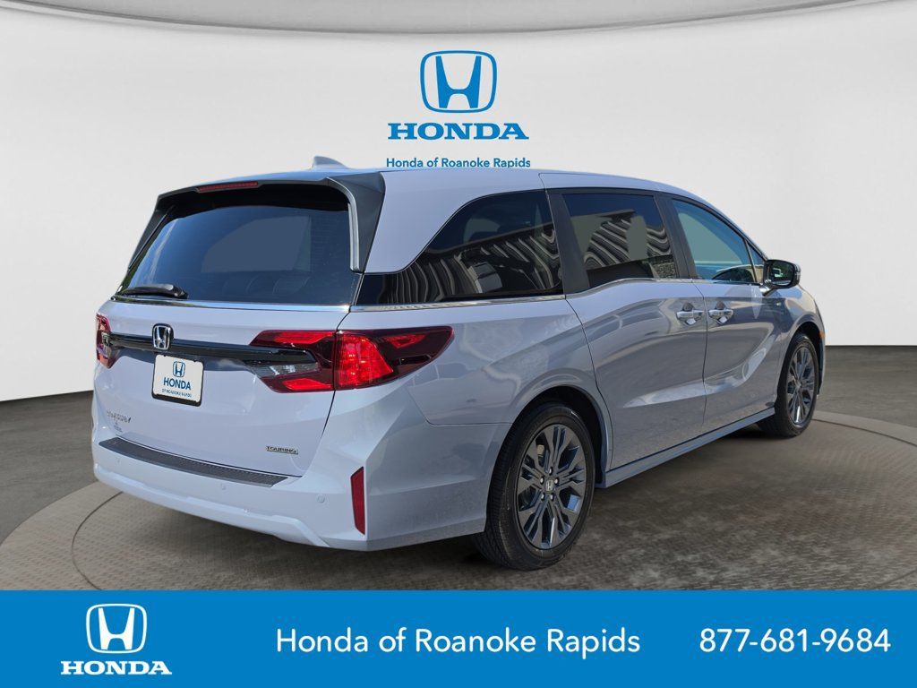 New 2027 Honda Odyssey Touring image 5