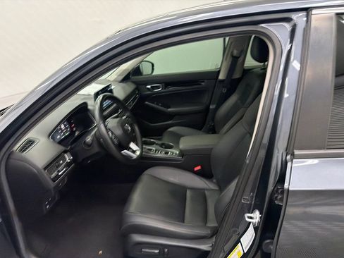 Used 2024 Honda Civic Touring image 9