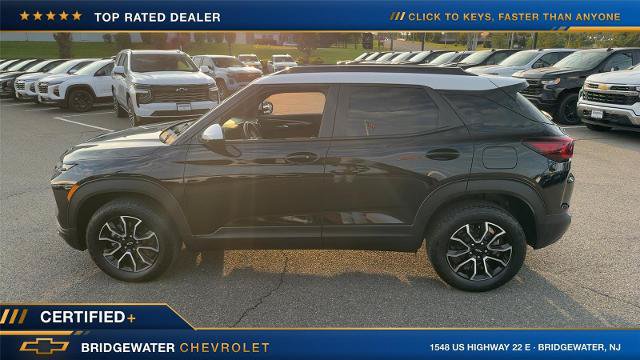 Used 2024 Chevrolet TrailBlazer ACTIV w/ Convenience Package AWD/4WD image 6