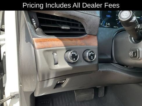 Used 2020 Cadillac Escalade ESV Premium Luxury AWD/4WD image 10