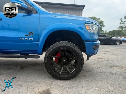 Used 2021 RAM 1500 Big Horn AWD/4WD image 9