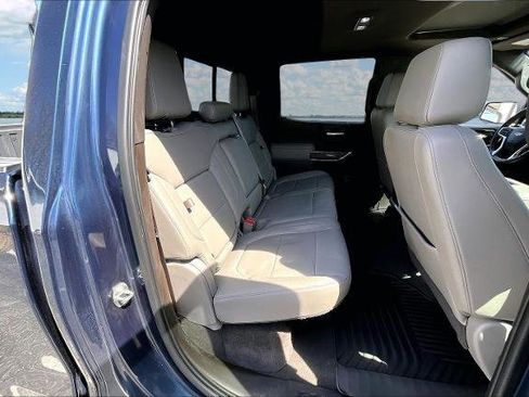 Used 2022 Chevrolet Silverado 1500 LTZ w/ LTZ Premium Package image 25