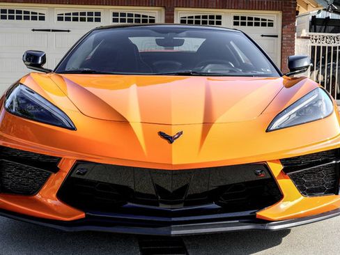 Used 2023 Chevrolet Corvette Stingray Preferred Conv w/ Z51 Performance Package RWD image 20
