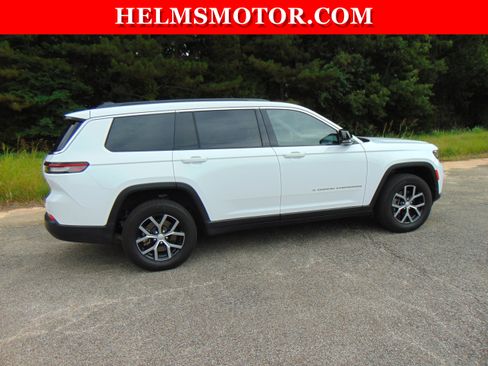 Certified 2024 Jeep Grand Cherokee L Limited image 12