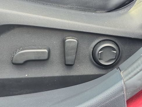 Used 2021 Subaru Outback Limited AWD/4WD image 42