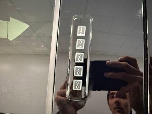 Used 2024 Ford F250 King Ranch w/ Chrome Package image 9