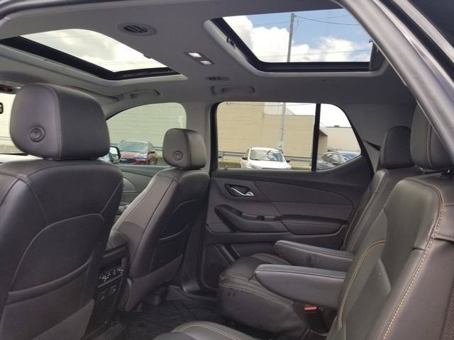 Used 2021 Chevrolet Traverse Premier AWD/4WD image 18