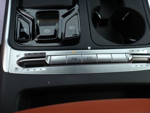 New 2026 Kia Carnival SX image 35