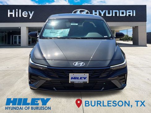 New 2026 Hyundai Elantra SEL Sport Premium FWD image 6