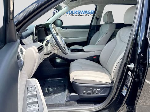 Used 2024 Hyundai Palisade Calligraphy FWD image 22