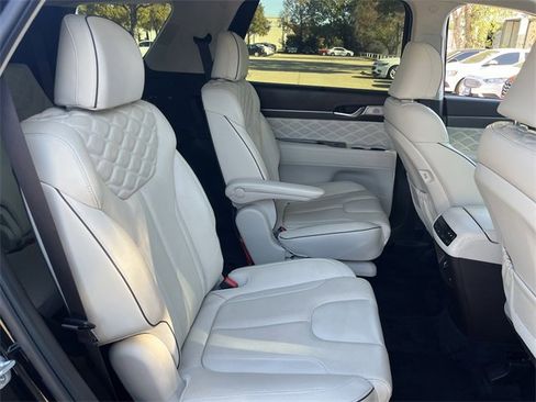Used 2021 Hyundai Palisade Calligraphy image 33