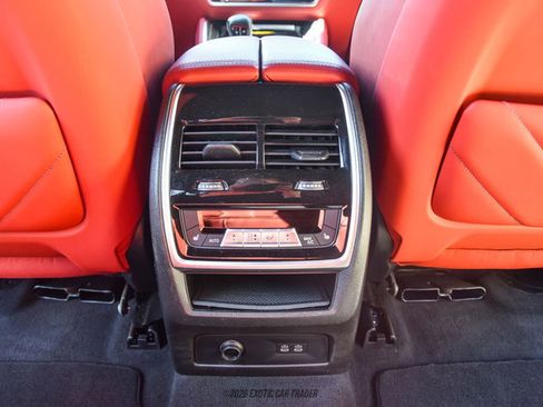 Used 2024 BMW XM w/ M Driver's Package image 61