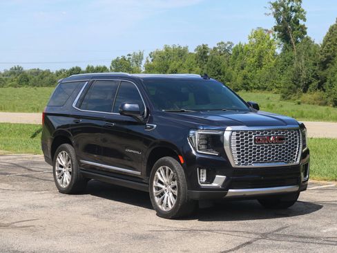 Used 2022 GMC Yukon Denali AWD/4WD image 1