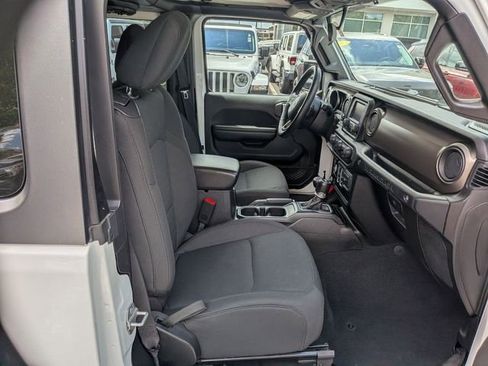 Certified 2018 Jeep Wrangler Sport AWD/4WD image 27