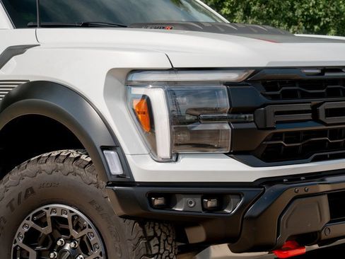 Used 2025 Ford F150 Raptor w/ Equipment Group 803A Raptor R AWD/4WD image 30