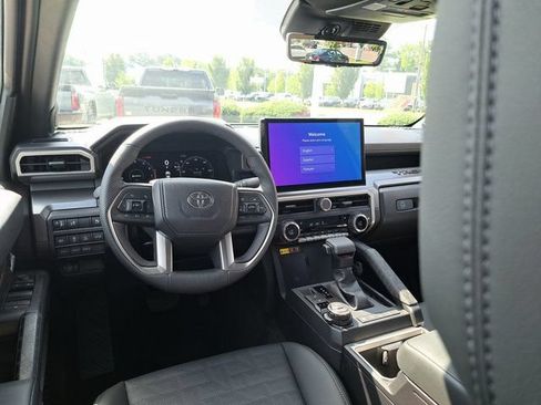 New 2026 Toyota Tacoma TRD Off-Road AWD/4WD image 10