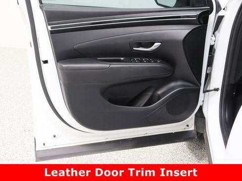 Used 2022 Hyundai Santa Cruz SEL Premium image 12