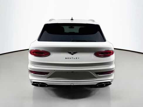 Certified 2023 Bentley Bentayga Extended Wheelbase AWD/4WD image 10