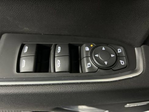 Certified 2023 GMC Sierra 1500 SLT w/ SLT Convenience Package AWD/4WD image 22