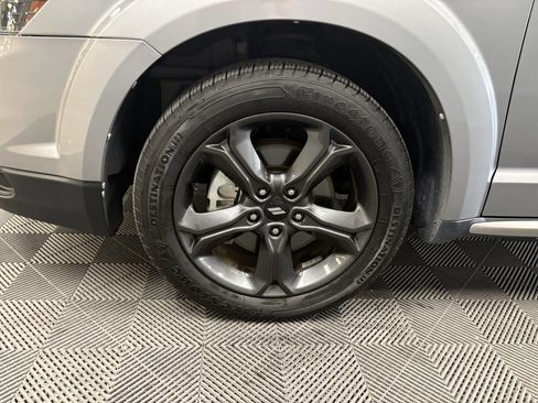 Used 2019 Dodge Journey Crossroad w/ Nav & Sun Group image 20