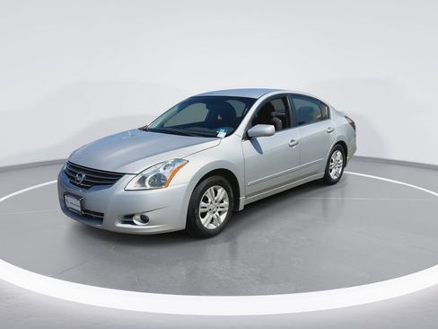Used 2012 Nissan Altima 2.5 S w/ 20th Anniversary Pkg FWD image 4