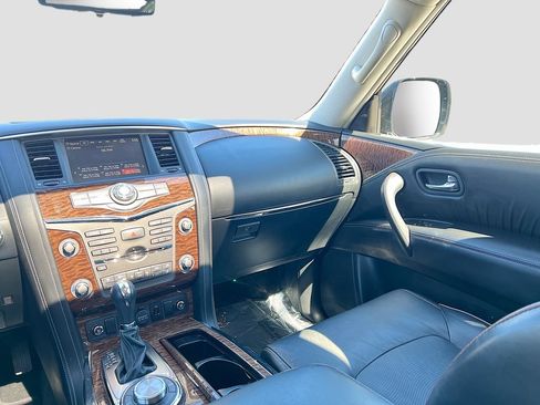 Used 2019 Nissan Armada Platinum w/ Cargo Package AWD/4WD image 23