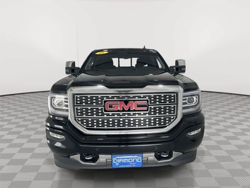 Used 2018 GMC Sierra 1500 Denali w/ Denali Ultimate Package AWD/4WD image 8