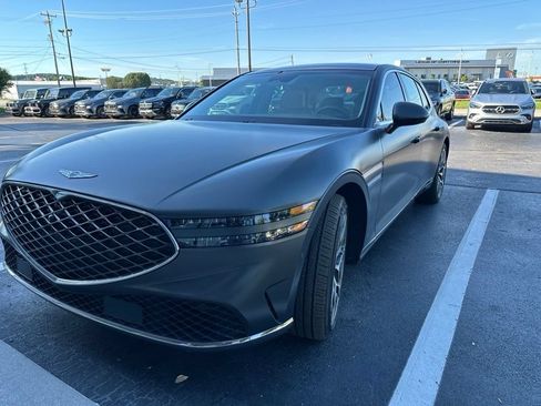 Used 2023 Genesis G90 3.5T AWD/4WD image 1