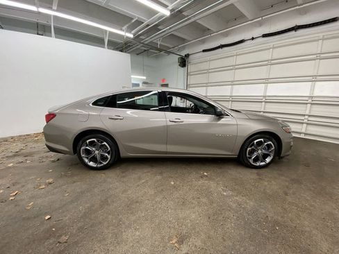 Used 2023 Chevrolet Malibu LT image 7