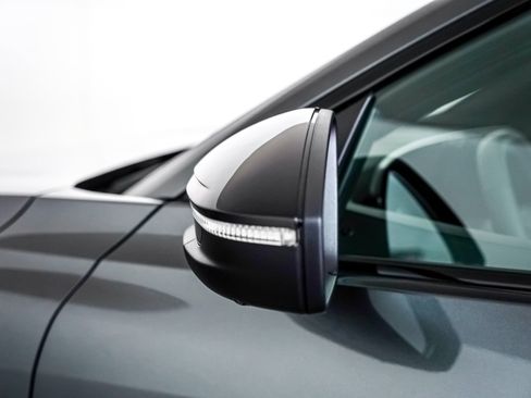 New 2025 Audi SQ5 Premium Plus image 23