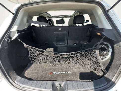 Used 2011 Mitsubishi Outlander Sport SE AWD/4WD image 11