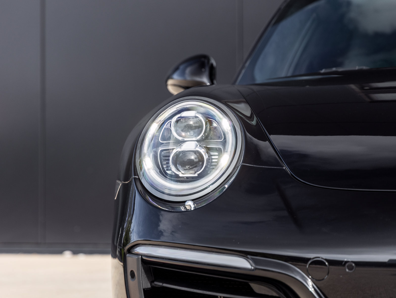Used 2017 Porsche 911 Carrera S RWD image 16