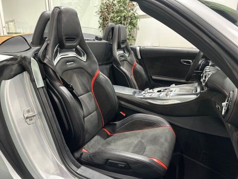 Used 2018 Mercedes-Benz AMG GT C image 6