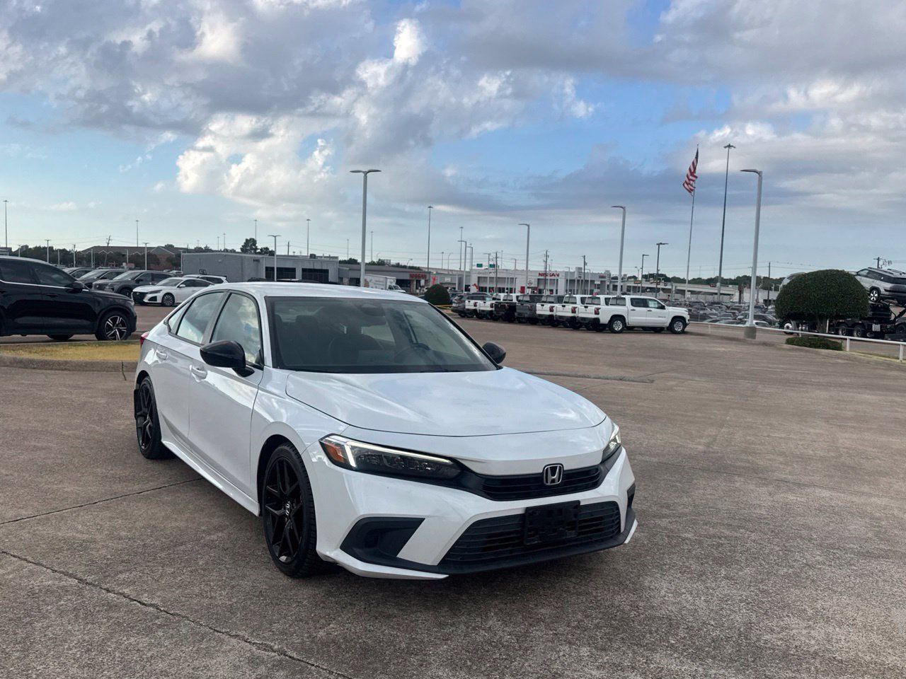 Used 2024 Honda Civic Sport image 3