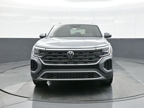 New 2026 Volkswagen Atlas Cross Sport SE image 2