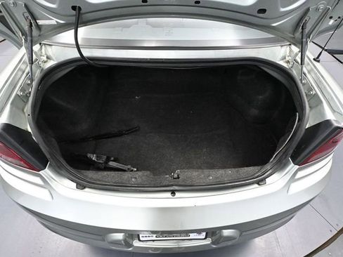 Used 2006 Dodge Stratus SXT image 35