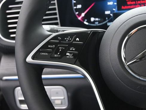 New 2026 Mercedes-Benz GLS 450 4MATIC image 2